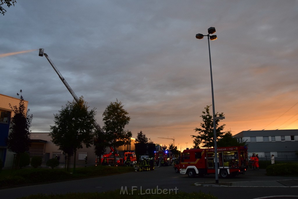 Grossbrand Halle Troisdorf Kriegsdorf Junkersring P246.JPG - Miklos Laubert
